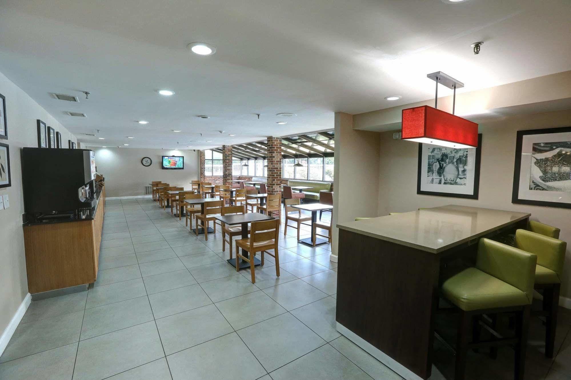 Country Inn & Suites By Radisson, Charlotte I-85 Airport, Nc Extérieur photo