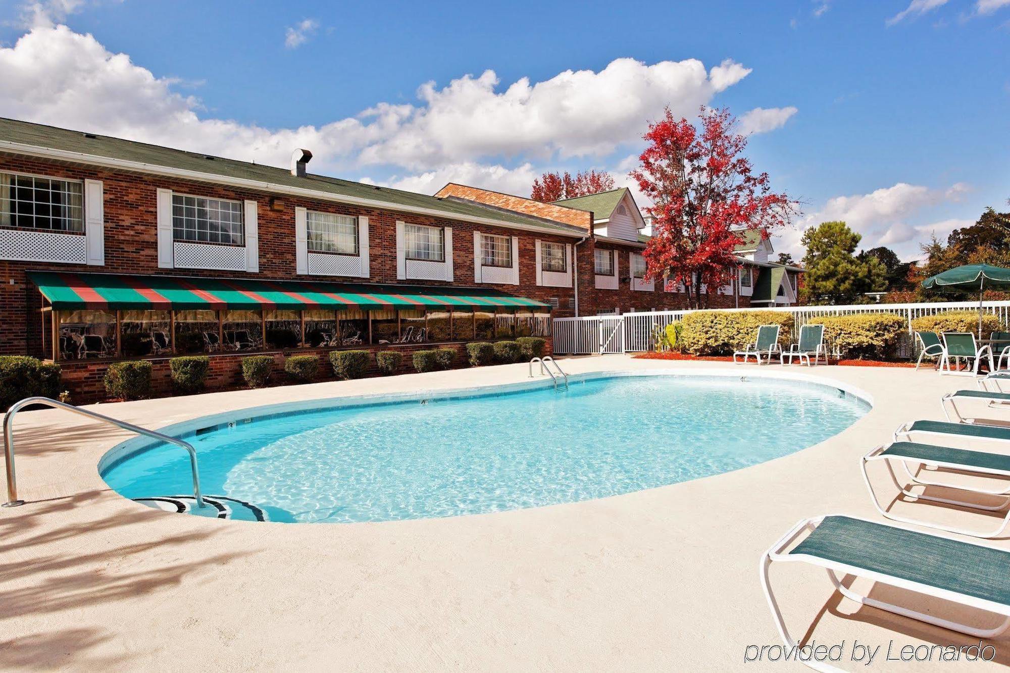 Country Inn & Suites By Radisson, Charlotte I-85 Airport, Nc Extérieur photo